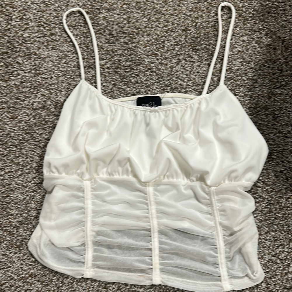 Rue 21 Crop top